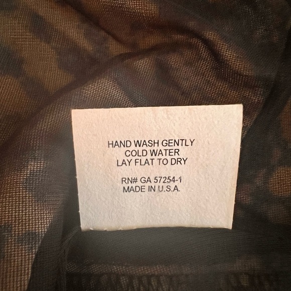 Mesmerize womans zip sequin jacket. Size S NWOT - Picture 11 of 13